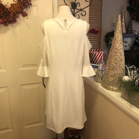 NWT Chic White Cold ShoulderDress Nicole Miller - Picture 8 of 8